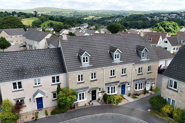 Montgomery Drive, Tavistock PL19 4 bed terraced house for sale