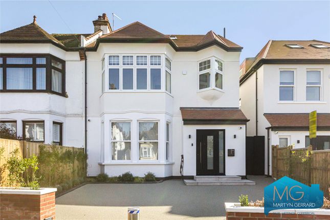 5 bedroom semi-detached house for sale