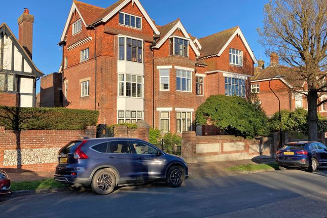 2 bed flat