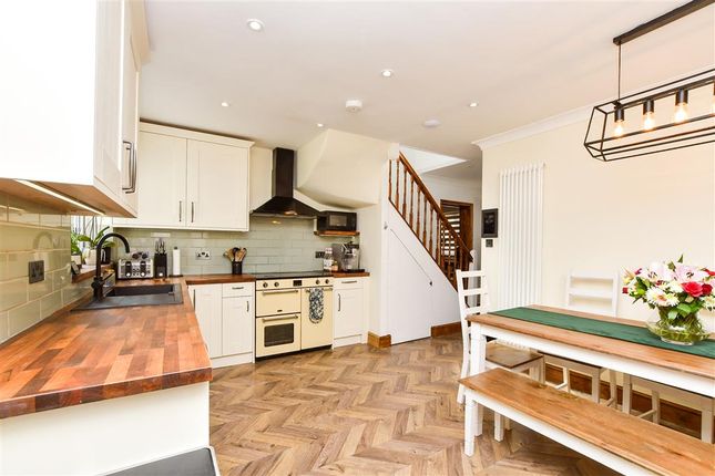Coulsdon Road, Caterham, Surrey 3 bed semi