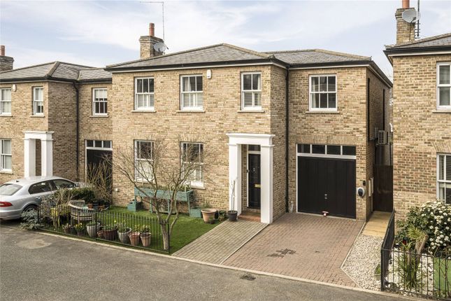 Admirals Gate, Greenwich, SE10 5 bed detached house for sale