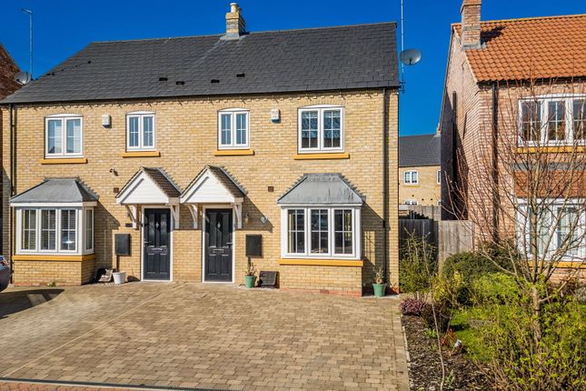 Westfields Drive, Beverley HU17 3 bed semi