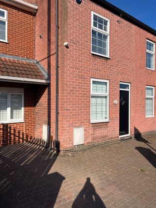 5 bed semi-detached house