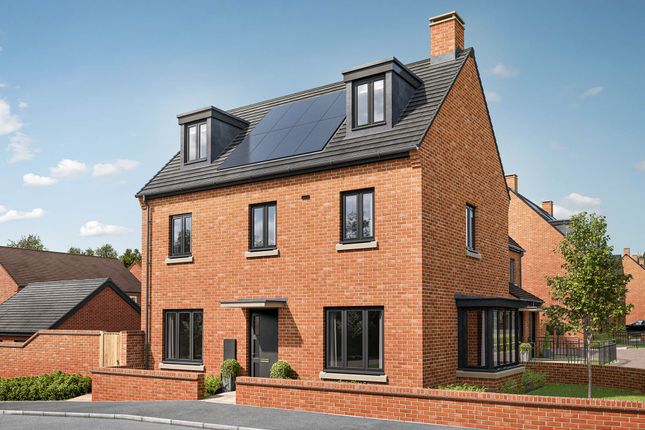 4 bed detached house