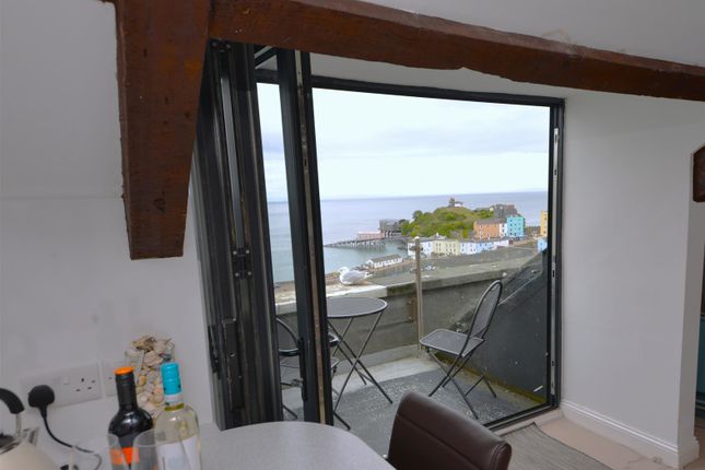 Upper Frog Street, Tenby 2 bed flat for sale