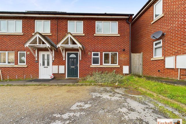 4 bedroom end of terrace house for sale