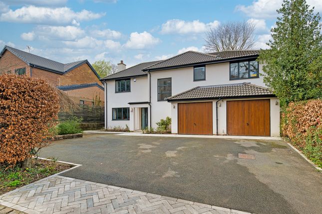 5 bedroom detached house for sale