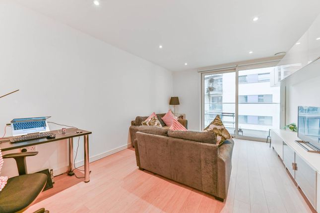 Saffron Square, Central Croydon... 1 bed flat for sale