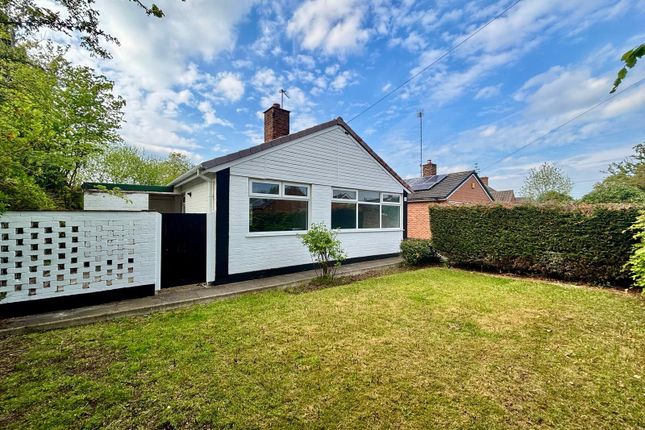 2 bedroom detached bungalow for sale