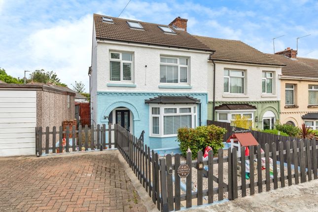 4 bed end terrace house