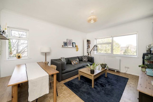 2 bed flat