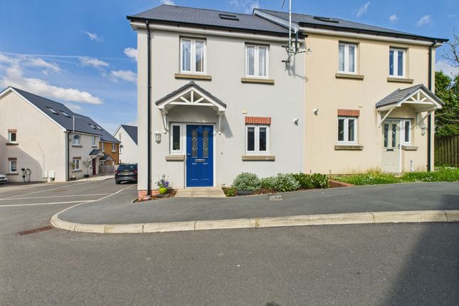 4 bedroom semi-detached house for sale