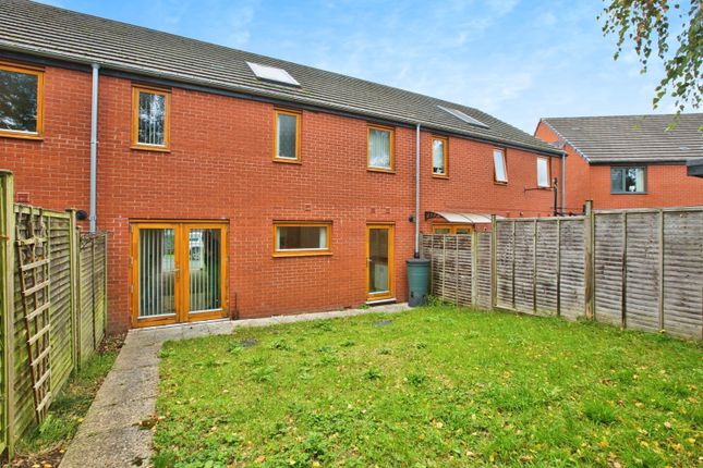 4 bedroom town house for sale