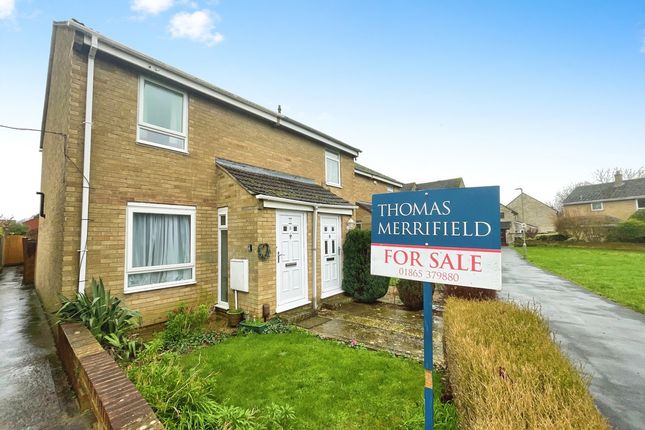 Chorefields, Kidlington, OX5 2 bed end of terrace house for sale