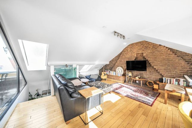 Eton Garages, Belsize Park, London, NW3 3 bed flat for sale