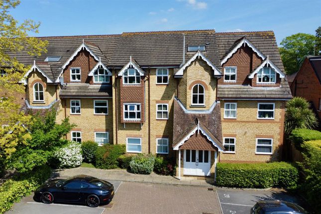 Sovereign Court, Ascot SL5 2 bed apartment for sale