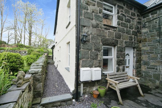 3 bed detached house