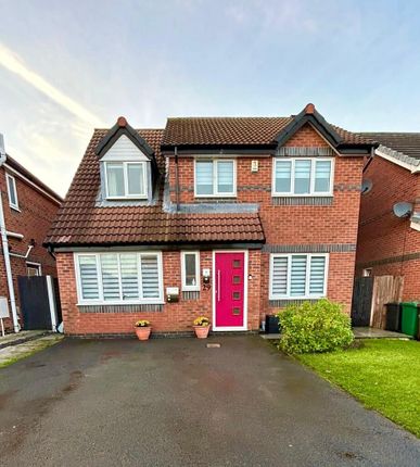 4 bed detached house