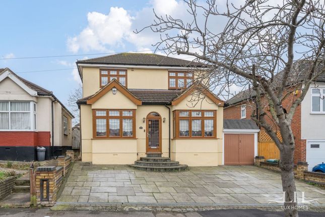 The Avenue, Hornchurch 4 bed detached house for sale