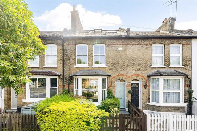Bushy Park Road, Teddington TW11 3 bed house for sale