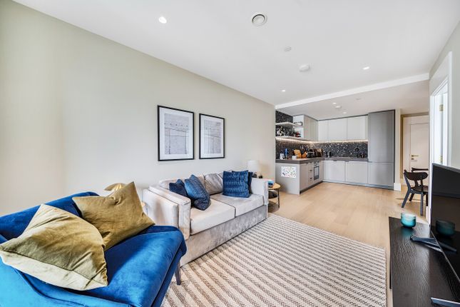 No.3 Upper Riverside, 8 Cutter Lane... 1 bed flat for sale