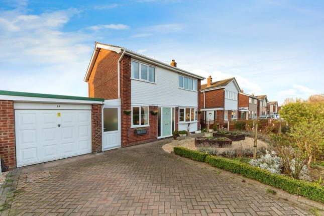 Ainsworth Road, Immingham DN40 4 bed detached house for sale