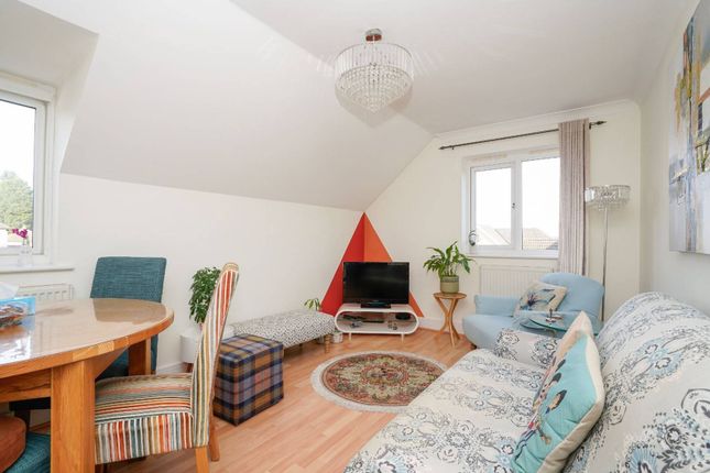 2 bed flat