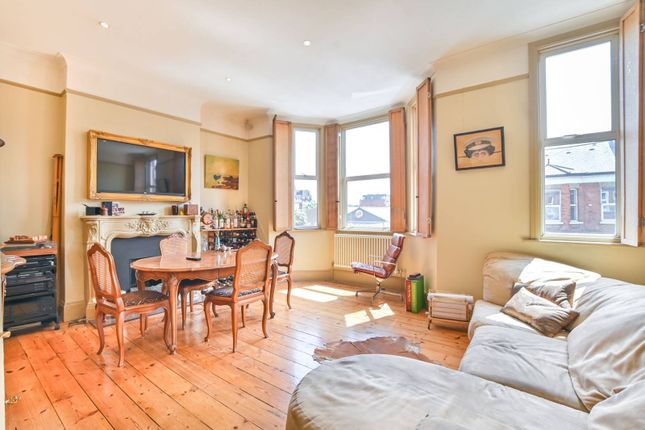 Tavistock Road, Harlesden, London, NW10 3 bed flat for sale