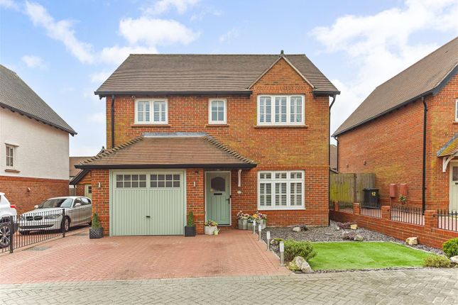 Nash Close, Waterlooville 5 bed detached house for sale