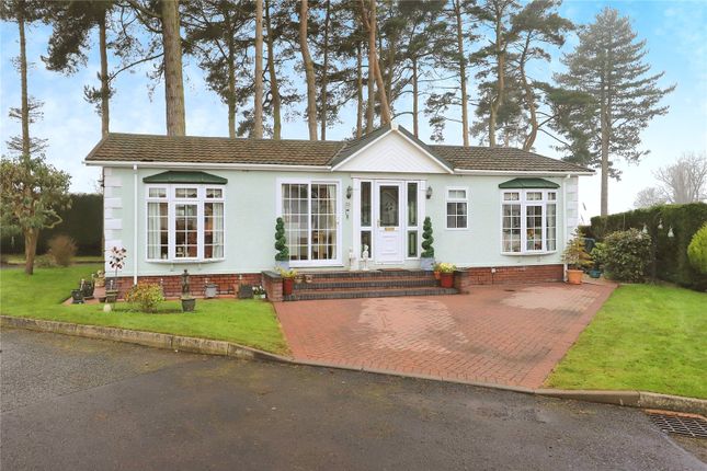 Holyhead Road, Wolverhampton WV7 2 bed detached house for sale