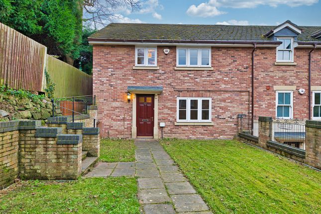 3 bedroom town house for sale