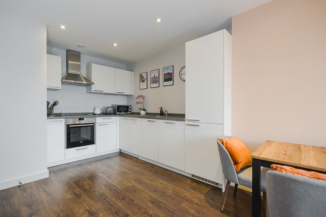Garden Road 1 bed flat for sale