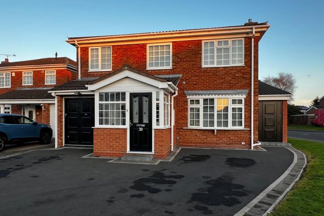 4 bed detached house