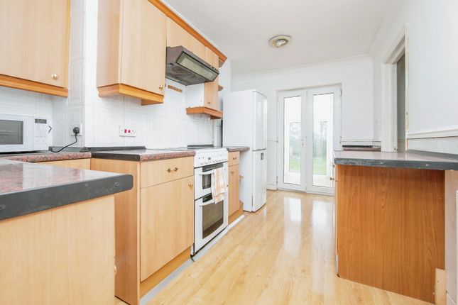 3 bed detached bungalow
