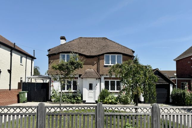 3 bed detached house