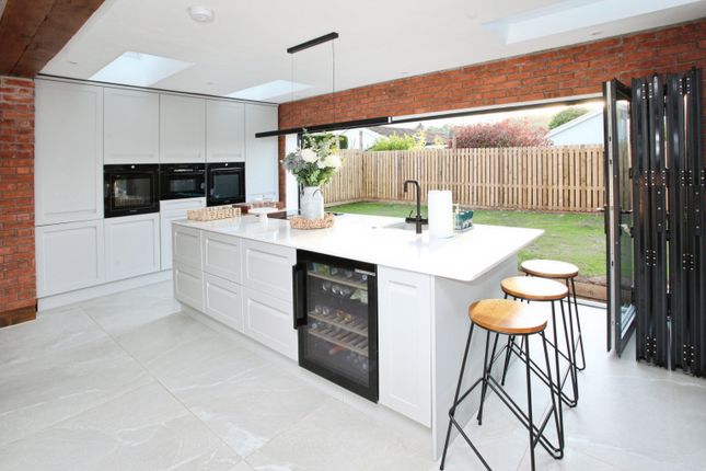 3 bed detached bungalow
