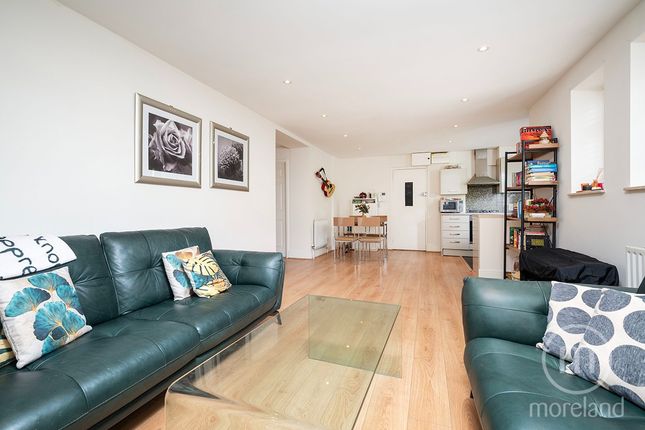 The Pantiles, Temple Fortune NW11 2 bed apartment for sale