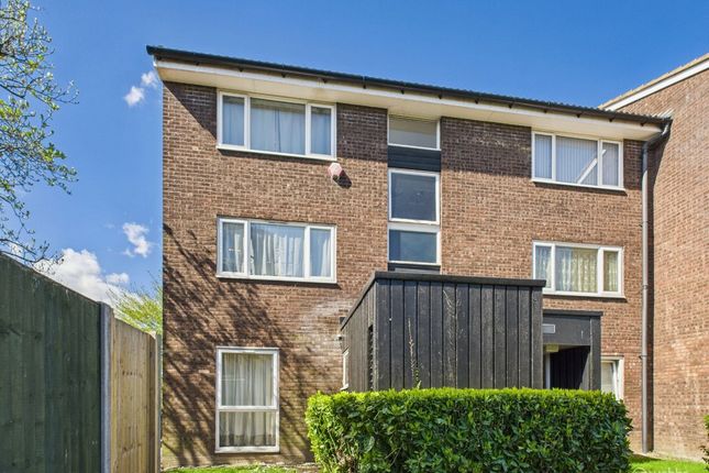 Ladygrove, Pixton Way, Croydon 1 bed flat for sale