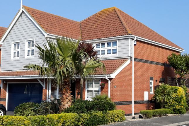 Coxswain Way, Selsey 4 bed detached house for sale