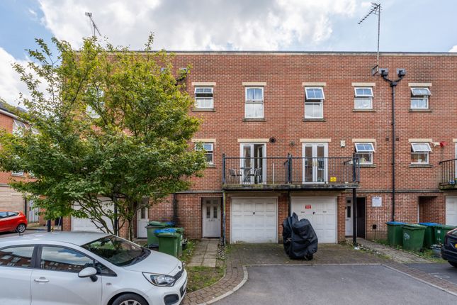 Winton Street, Southampton SO14 4 bed terraced house for sale