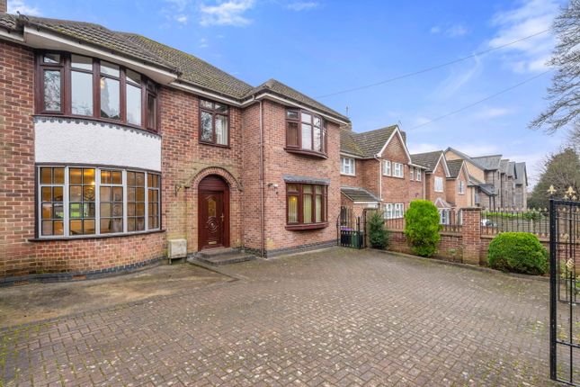 St. Catherines Road, Grantham NG31 5 bed detached house for sale