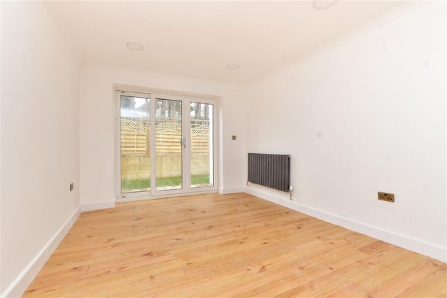 2 bed flat