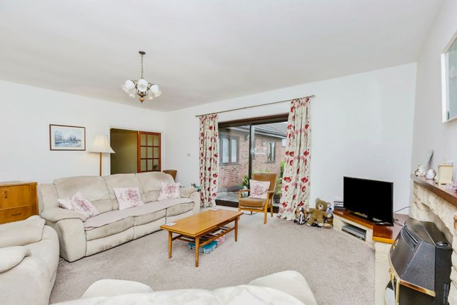 4 bedroom detached bungalow for sale