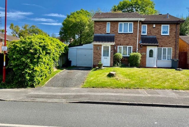 2 bedroom semi-detached house for sale