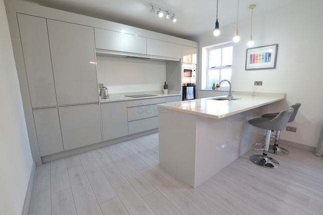 The Moorings, Saint Lawrence Road... 2 bed flat for sale