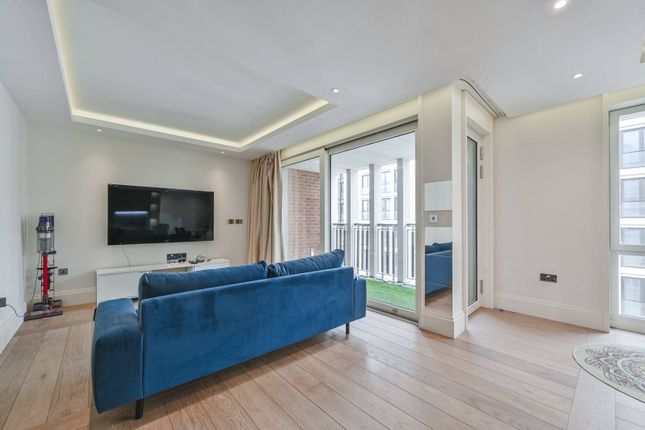 Arundel Street, The Strand, London, WC2R 2 bed flat for sale