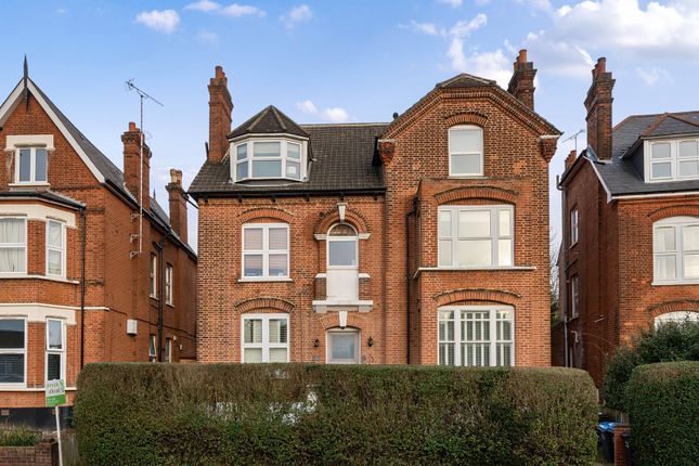 Harold Road, London 2 bed apartment for sale