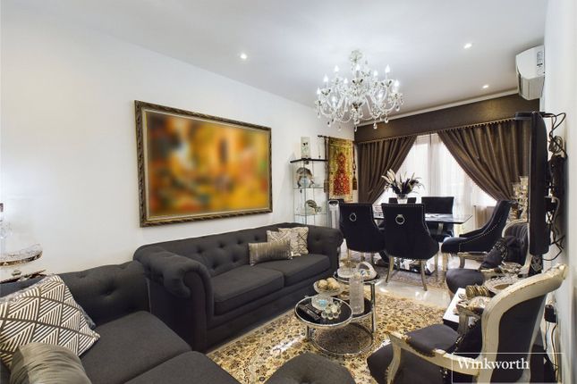 Rose Bates Drive, London NW9 2 bed apartment for sale
