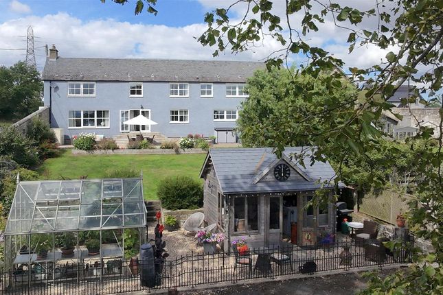 4 bedroom farm house for sale