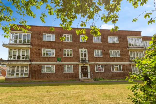 2 bed flat
